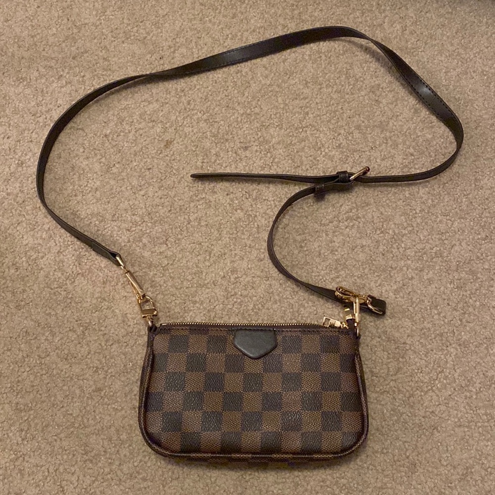 Small brown checkered crossbody purse